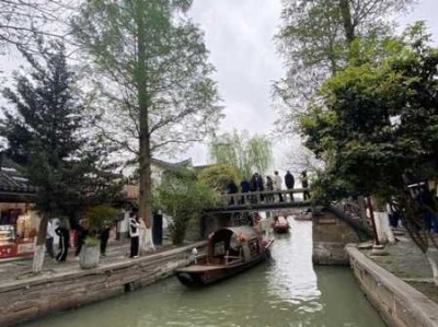 上个月去了上海青浦区附近沐浴,很好交流，十分放松