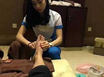 上个月去了广州同城桑拿,技师按的很舒服，强烈推荐