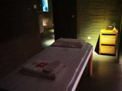 上个月去了广州附近spa,人很好，按摩很专业
