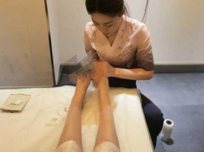 上个月去了广州附近洗脚,按摩力度适中，服务周到热情！