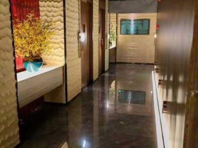 上个月去了上海杨浦区高端spa,环境也很干净技师人也很好