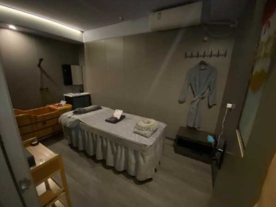 上个月去了上海浦东区同城spa,技师操作很不错，比较到位