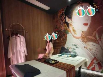 上个月去了上海杨浦区高端spa,技师服务很好，手法很好
