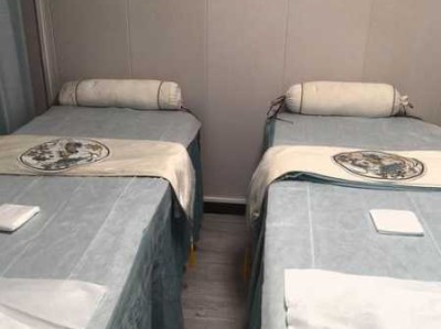 上个月去了上海浦东区同城spa,按完很轻松很舒服，推荐推荐