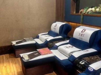 上个月去了上海杨浦区附近足疗,很好交流，十分放松