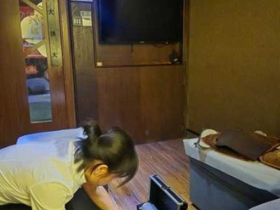 上个月去了上海浦东区周边泡脚,技师操作很不错，比较到位