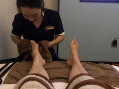 上个月去了广州高档推油,技师操作很不错，比较到位
