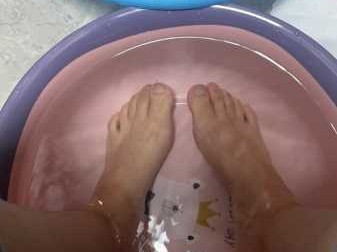 上个月去了上海浦东区周边泡脚,环境很安静，特别的放松