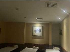 上个月去了上海杨浦区周边spa,环境也很干净技师人也很好