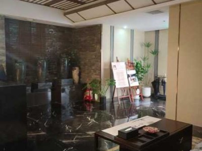 上个月去了上海杨浦区高端汗蒸,技师按的很舒服，强烈推荐