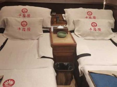 上个月去了上海浦东区周边足道,技师服务很好，手法很好