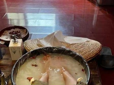 上个月去了广州高档推油,环境很安静，特别的放松