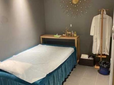 上个月去了上海青浦区附近spa,技师服务很好，手法很好