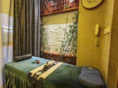 上个月去了上海杨浦区附近spa,环境很安静，特别的放松