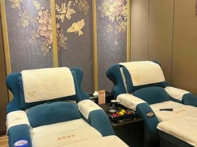 上个月去了上海青浦区高档足疗,人很好，按摩很专业