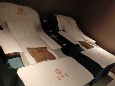 上个月去了上海杨浦区周边足道,技师服务很好，手法很好