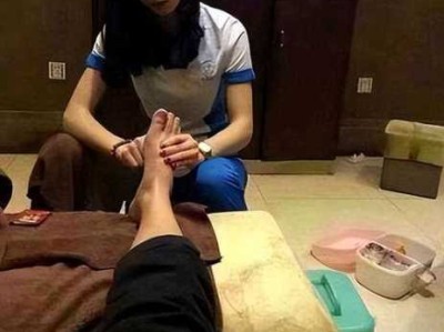 上个月去了上海杨浦区同城足浴,人很好，按摩很专业
