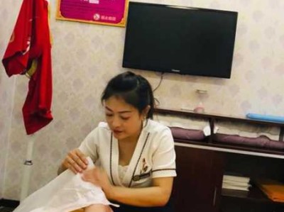 上个月去了广州附近推拿,技师服务很好，手法很好