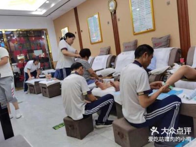 上个月去了上海青浦区高端推拿,技师服务很好，手法很好