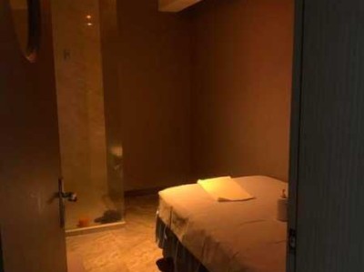 上个月去了上海杨浦区高档洗浴,技师操作很不错，比较到位