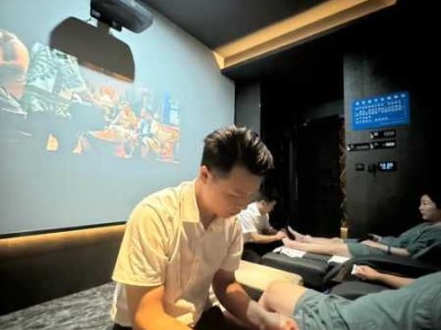 上个月去了上海杨浦区周边洗脚,力度合适，很舒服