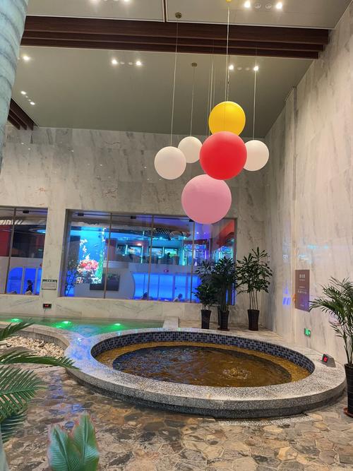 上个月去了上海杨浦区附近洗浴,环境很安静,特别的放松