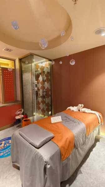 上个月去了上海浦东区同城spa,人很好,按摩很专业