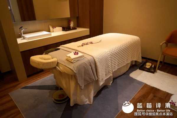 上个月去了上海青浦区高端水疗,技师操作很不错,比较到位