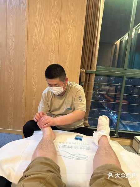 上个月去了上海杨浦区高端推拿,技师操作很不错,比较到位