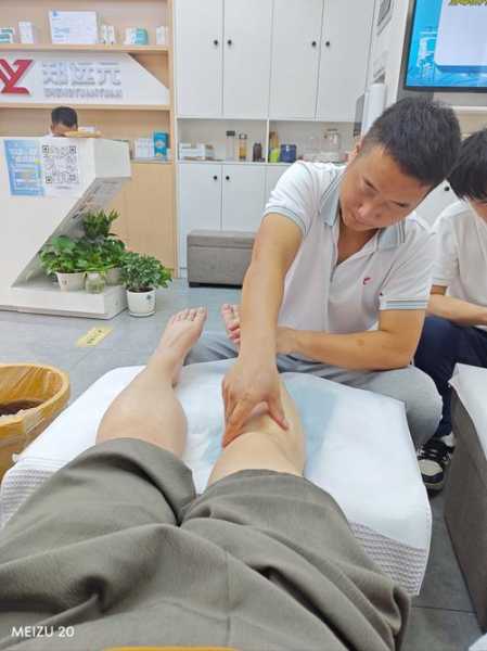 上个月去了上海杨浦区高档泡脚,很好交流,十分放松