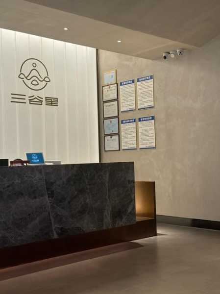 上个月去了上海浦东区周边油压,技师技术不错。态度也很好