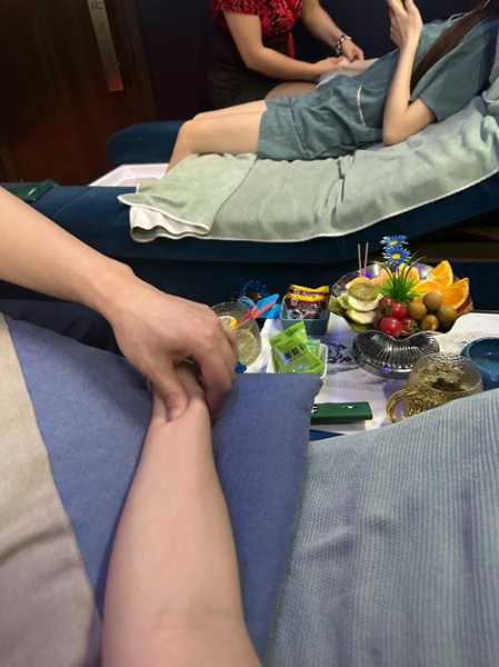 上个月去了上海杨浦区高端洗脚,人很好,按摩很专业