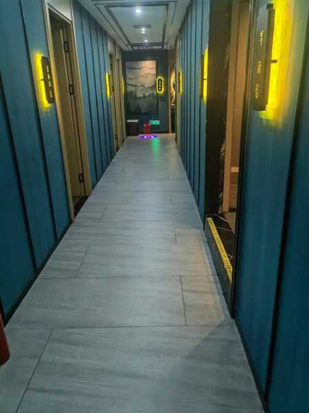 上个月去了上海青浦区附近水疗,技师操作很不错,比较到位