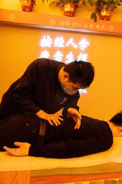 上个月去了广州高端推油,人很好,按摩很专业