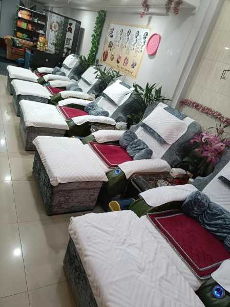 上个月去了上海浦东区周边沐足,技师技术不错。态度也很好