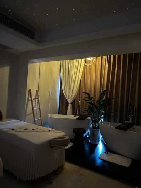 上个月去了广州高档spa,力度合适,很舒服