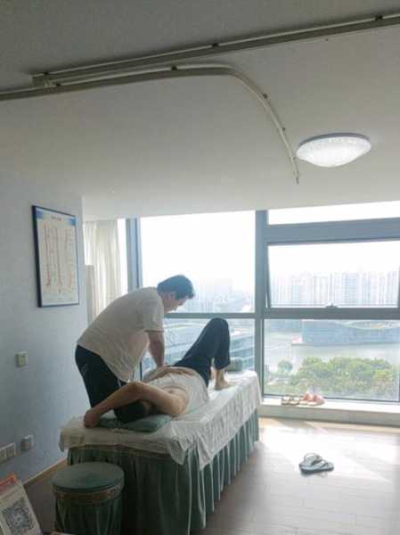 上个月去了上海青浦区高端推拿,人很好,按摩很专业