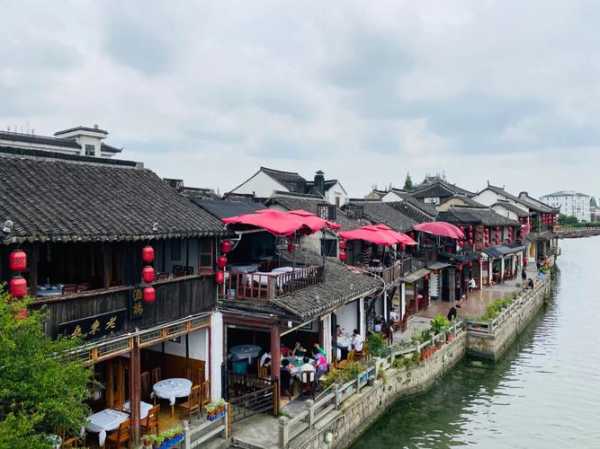 上个月去了上海青浦区附近桑拿,为人和善,服务态度好