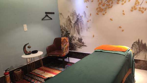 上个月去了广州同城洗脚,技师操作很不错,比较到位
