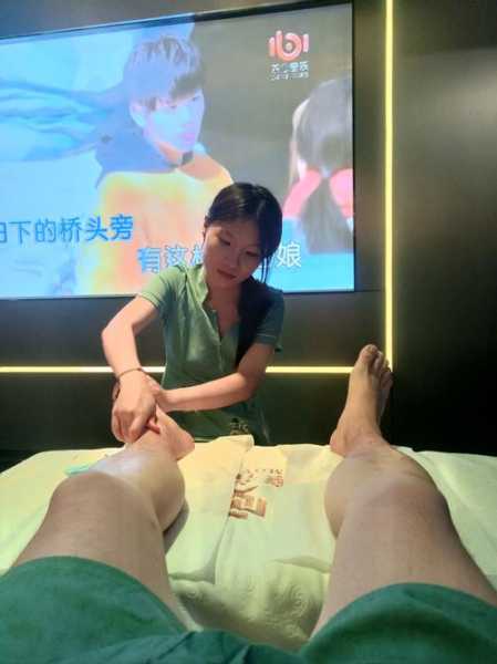 上个月去了上海浦东区周边洗脚,技师服务很好,手法很好