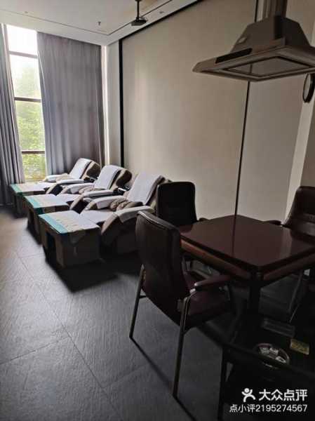 上个月去了上海浦东区周边spa,技师服务很好,手法很好