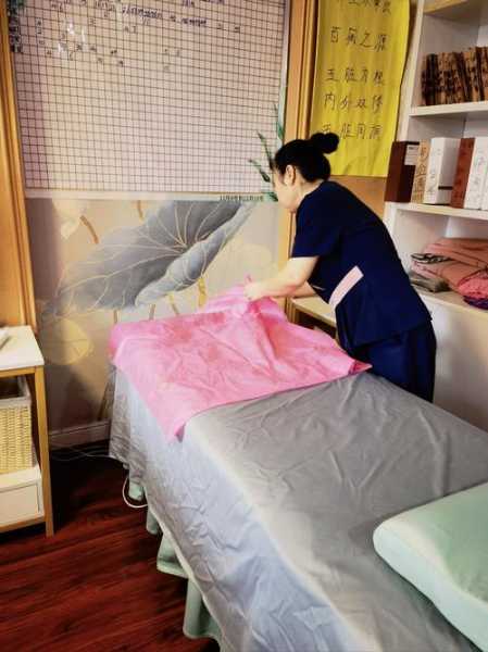 上个月去了上海青浦区附近推拿,技师服务很好，手法很好