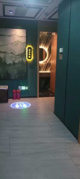 上个月去了上海浦东区周边洗浴,技师服务很好,手法很好