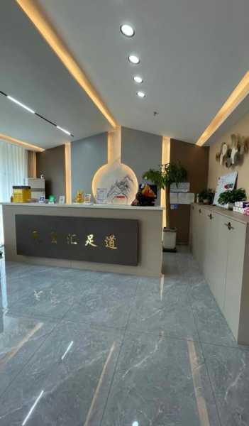 上个月去了上海浦东区周边足道,技师技术不错。态度也很好