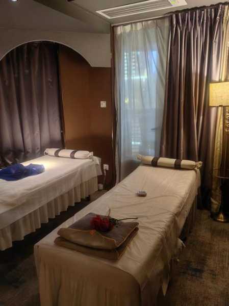 上个月去了上海杨浦区高端spa,力度合适，很舒服