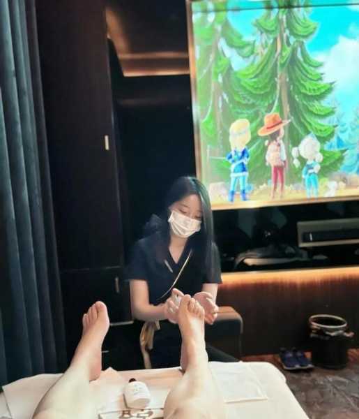 上个月去了上海杨浦区附近足疗,人很好,按摩很专业