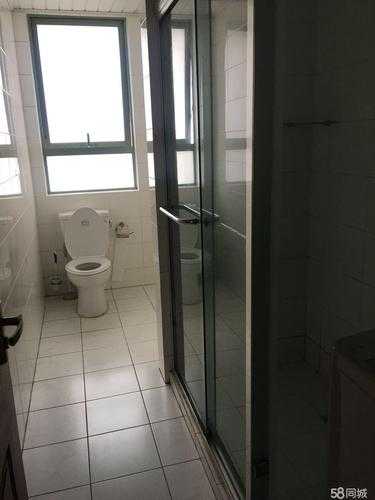 上个月去了上海浦东区同城沐浴,力度合适,很舒服