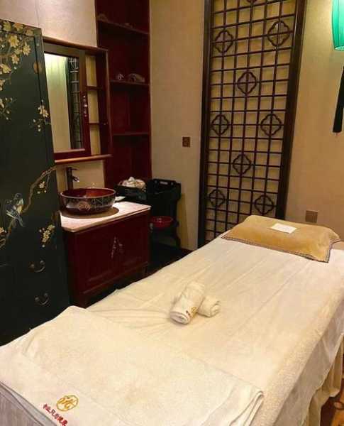上个月去了广州附近spa,环境也很干净技师人也很好