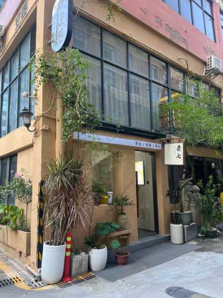 上个月去了上海浦东区同城油压,环境很安静,特别的放松