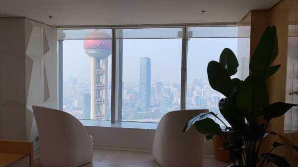 上个月去了上海浦东区周边沐浴,技师按的很舒服,强烈推荐